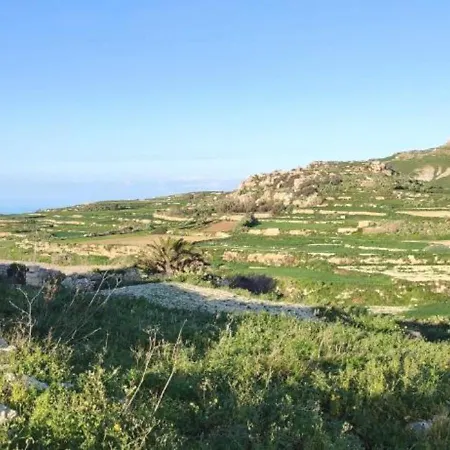 Ir Razzett Ta Keiran Traditional 4 Bedroom Gozitan With Private Pool, En-suite Bathrooms Bbq In Casa de Férias *